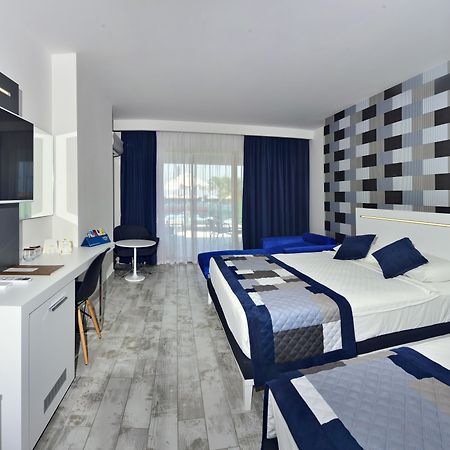 White City Beach Adult Only Hotel Konaklı Екстериор снимка